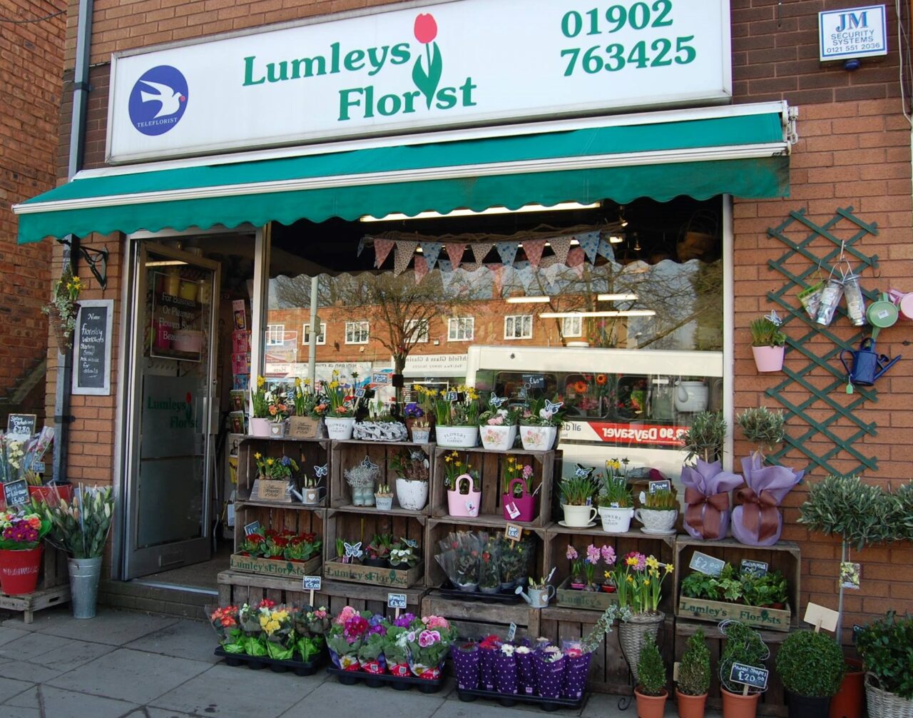 Find out more about Lumleys Florist in Wolverhampton, West Midlands
